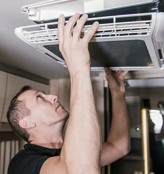  Professional Licensed And Insured Cleaners in Valinda, CA